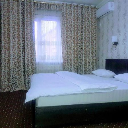 Manzur Apartment Fergana Exterior photo
