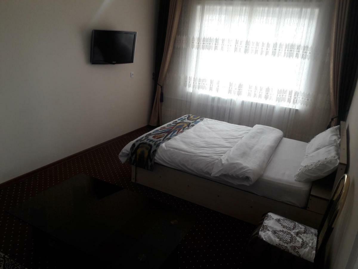 Manzur Apartment Fergana Exterior photo