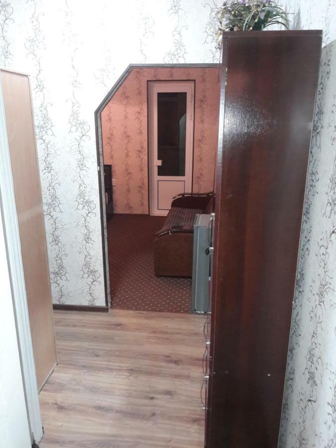 Manzur Apartment Fergana Exterior photo